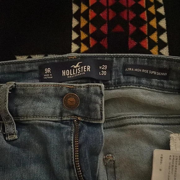 Very nice jeans, good and stretchy!<3 - Picture 2 of 3